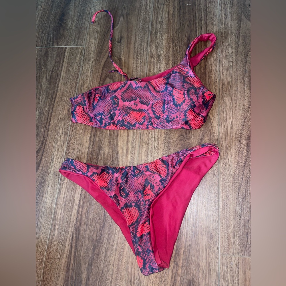 Reversable bikini